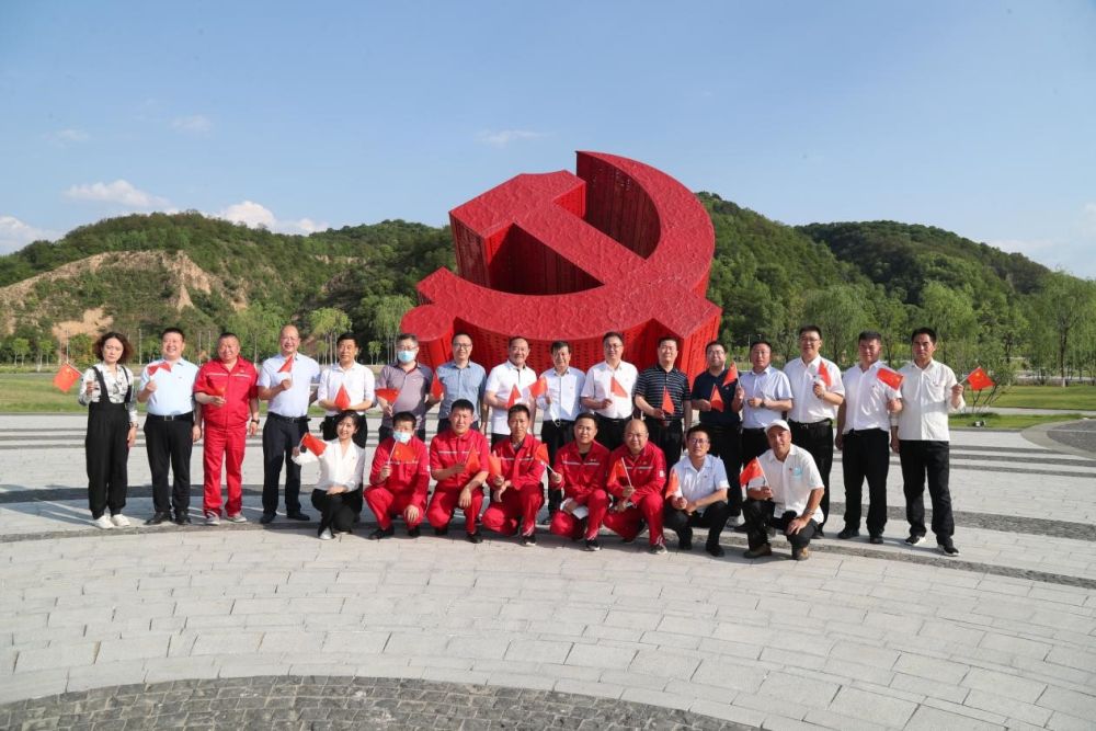 民族品牌走进南泥湾 弘扬“工匠精神”