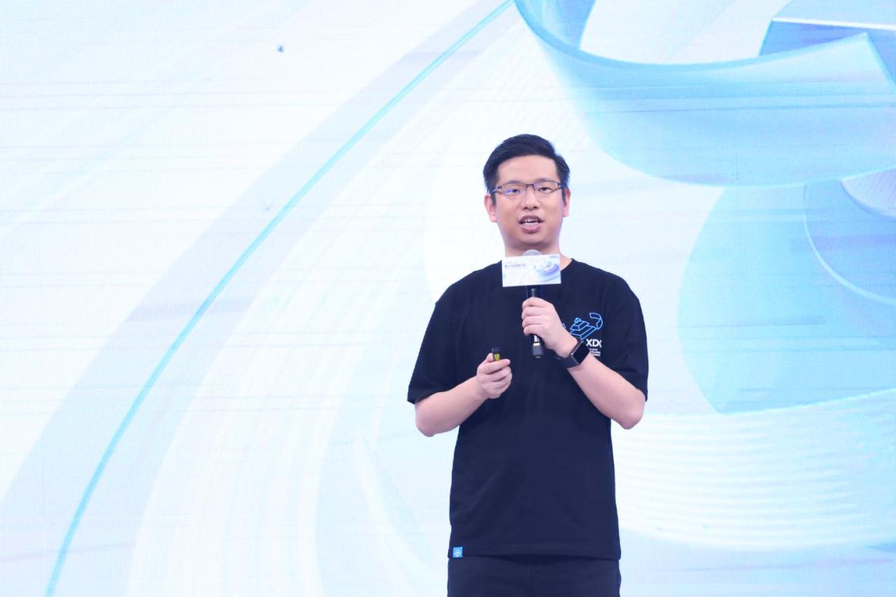 XDC 2022主论坛精彩回顾:技术趋势、开源生态与产业洞察(图1) XDC 2022主论坛精彩回顾:技术趋势、开源生态与产业洞察