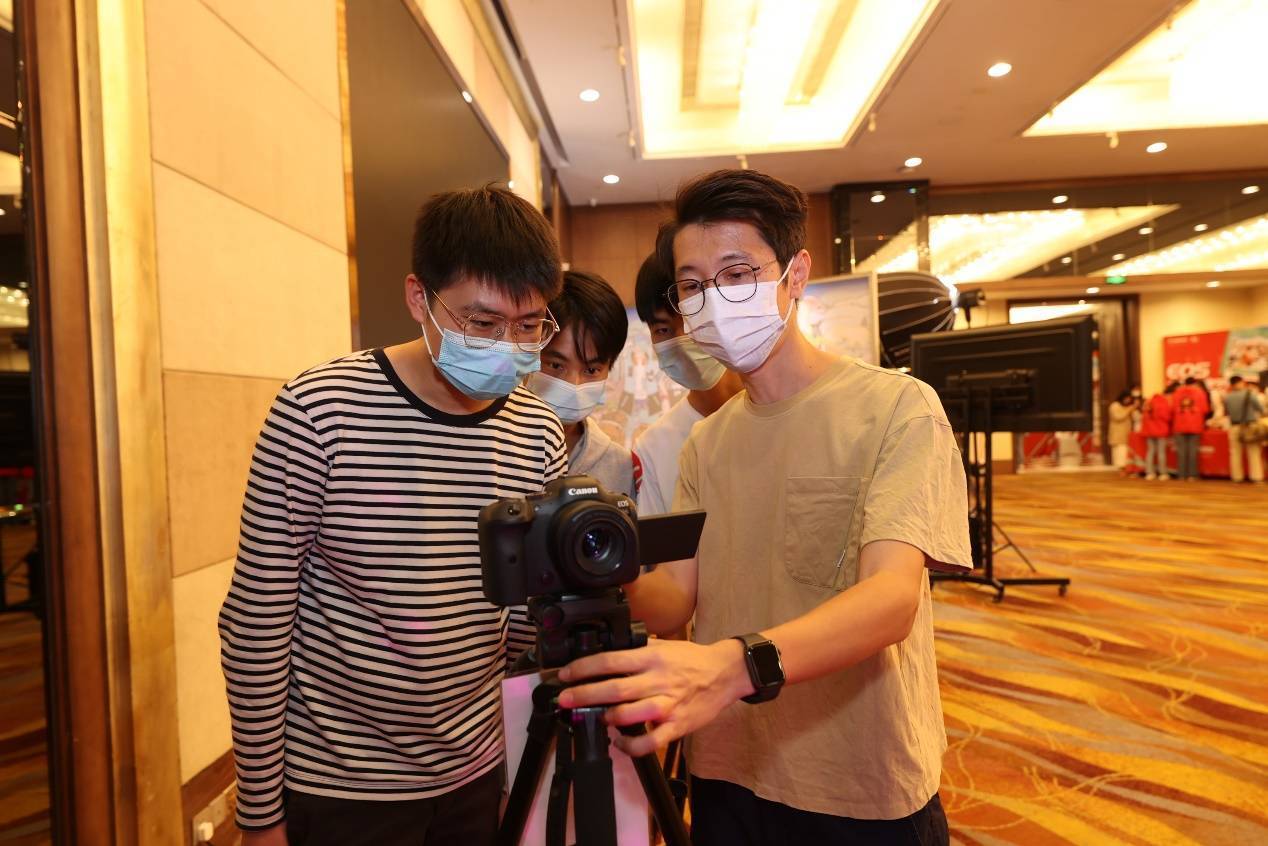佳倍热爱 无惧挑战 EOS青年影像学院厦门站开讲(图12)