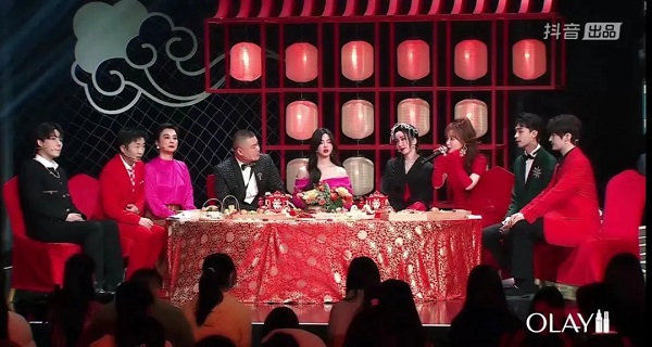 冯巩一句“我想死你们了”,这个年货节总算有了“年味”(图2)