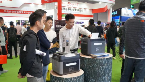 聚焦深圳九州展，卡儿酷携新品亮相，开创汽车电子新潮流
