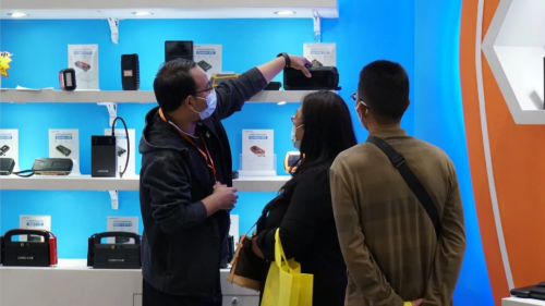 聚焦深圳九州展，卡儿酷携新品亮相，开创汽车电子新潮流