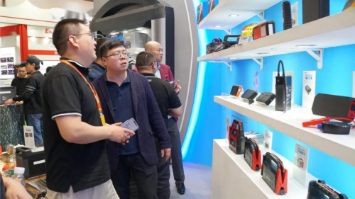 聚焦深圳九州展，卡儿酷携新品亮相，开创汽车电子新潮流
