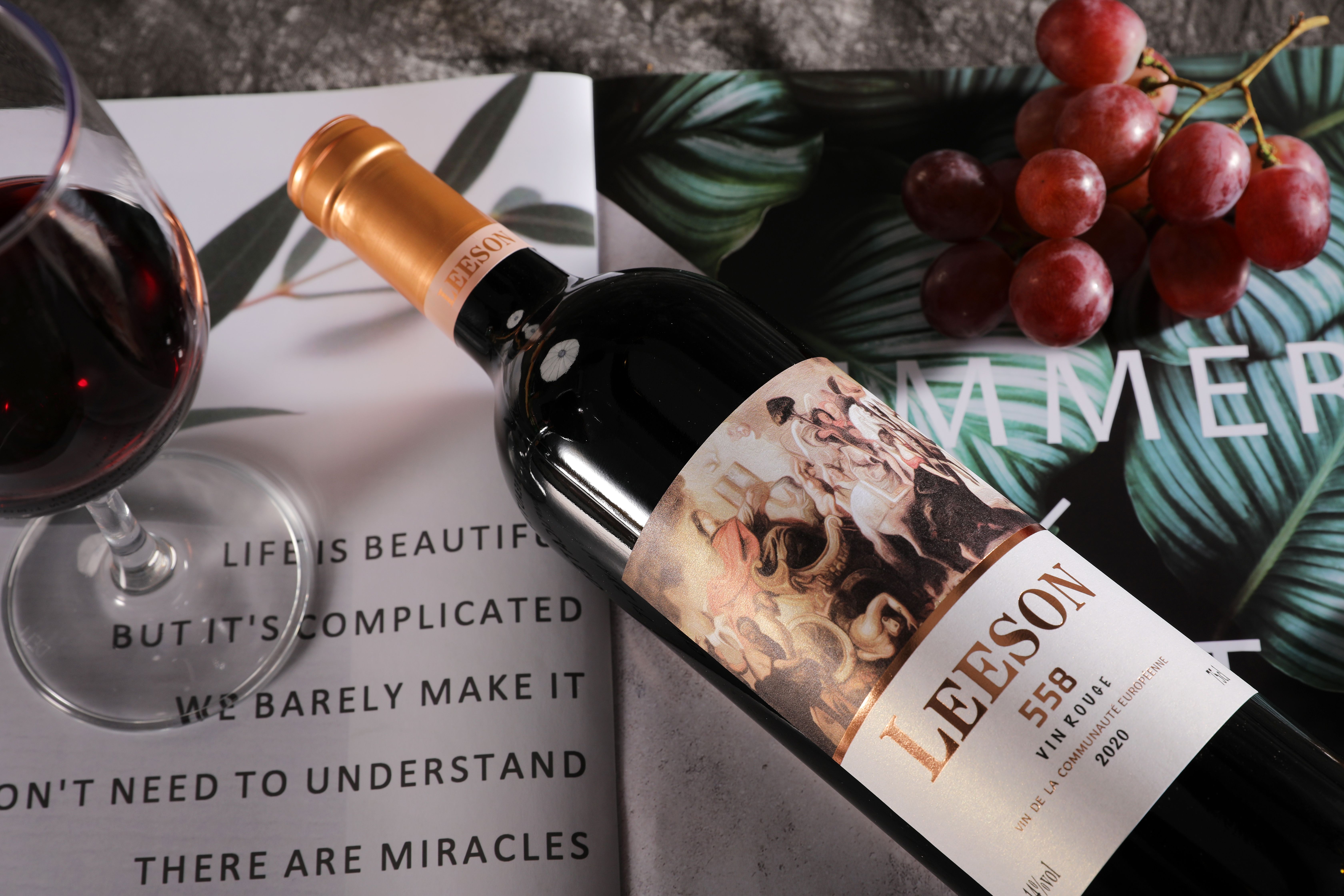 红酒与烧烤：夏夜的完美搭配