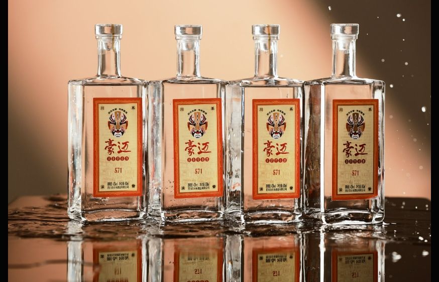 豪迈浓香型白酒:多粮型浓香的时间艺术(图2)