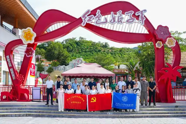 一名党员一面旗：海南云仓酒庄党支部以先锋