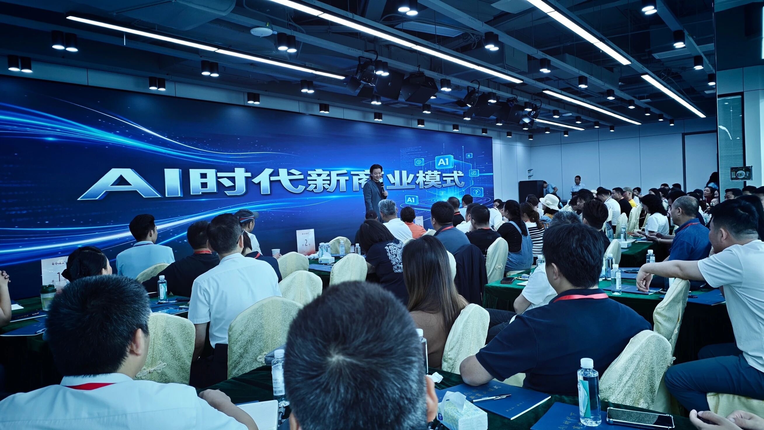 云仓酒庄2026|宴会赞助培训2.0发布,定义经销商陌生市场开发新模式 (图5) 云仓酒庄2026|宴会赞助培训2.0发布,定义经销商陌生市场开发新模式 (图5)