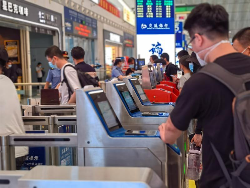 
		         2022年暑运今日开启！广铁预计发送7400万人次
