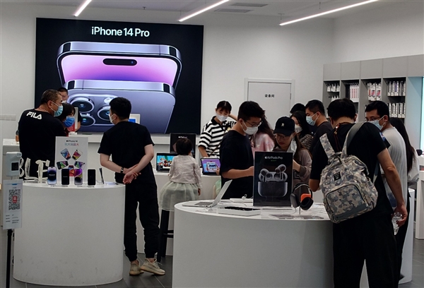 十一假期京东线下自营Apple授权店JD Ehome人气火爆