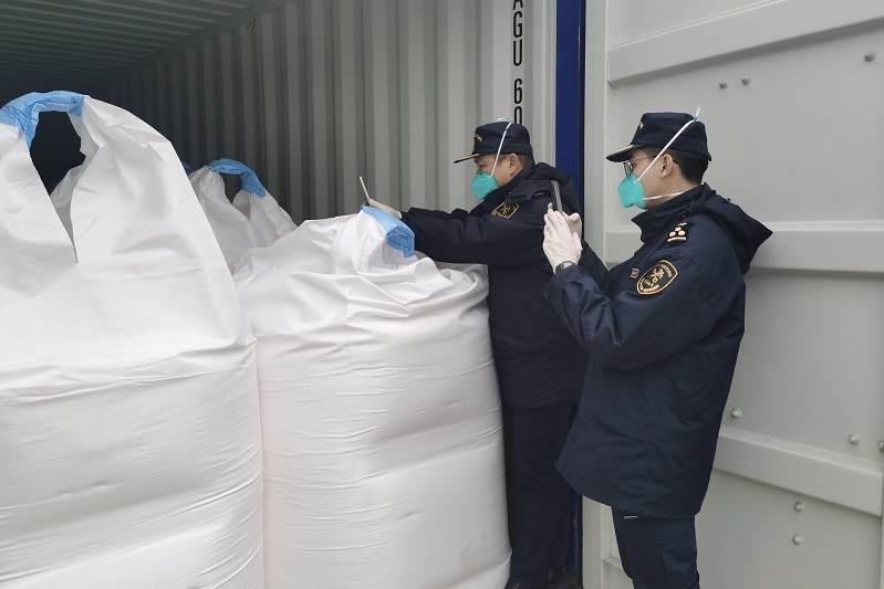 保供稳价助春耕 海关助力农资高效通关