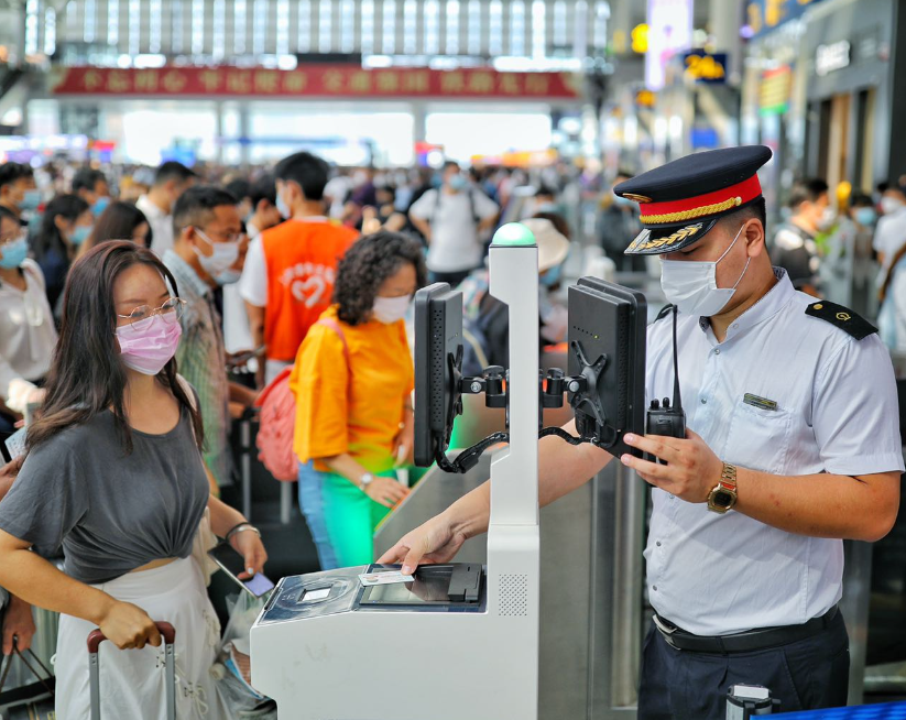 缓解旅游运输情况,铁路部门加大“五一”假期运力投放